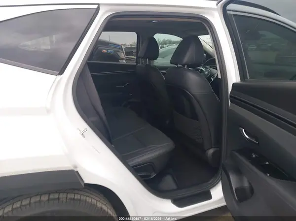 5NMJC3AE5NH020632 2022 HYUNDAI TUCSON - Image 8
