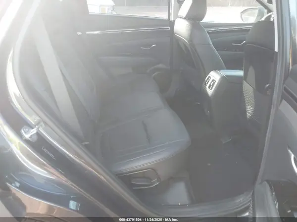 5NMJC3AE7NH054491 2022 HYUNDAI TUCSON - Image 8