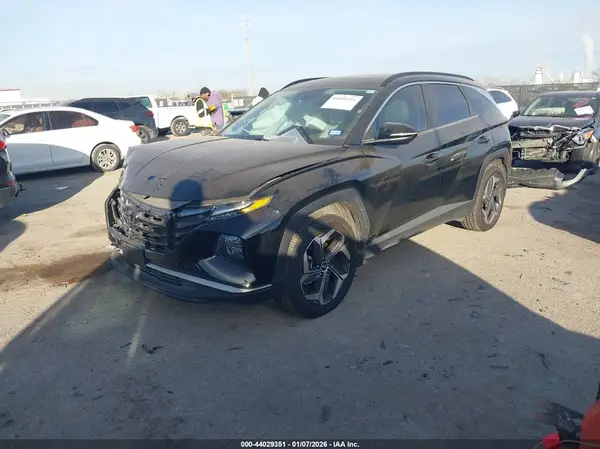 5NMJC3AE8NH064723 2022 HYUNDAI TUCSON - Image 2