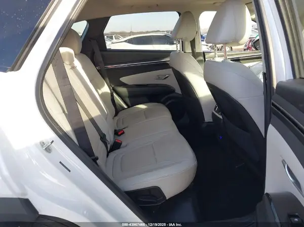 5NMJC3AE8NH116531 2022 HYUNDAI TUCSON - Image 8