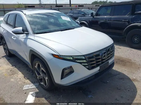5NMJC3AE8NH154776 2022 HYUNDAI TUCSON - Image 1