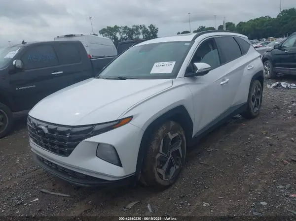 5NMJC3AE9NH147478 2022 HYUNDAI TUCSON - Image 2