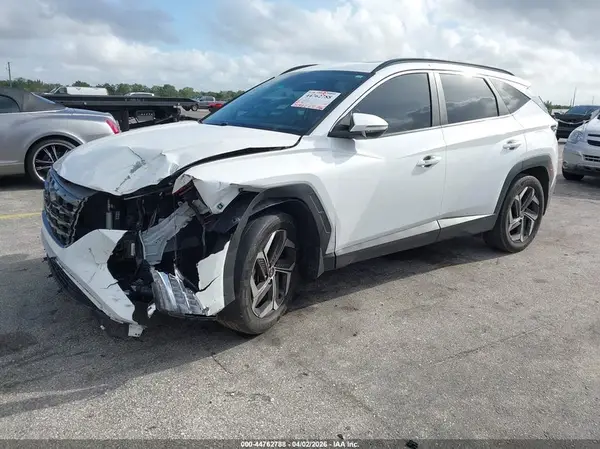 5NMJC3AEXNH086481 2022 HYUNDAI TUCSON - Image 2