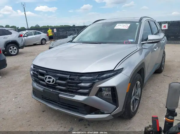 5NMJC3DE3SH446729 2025 HYUNDAI TUCSON - Image 2