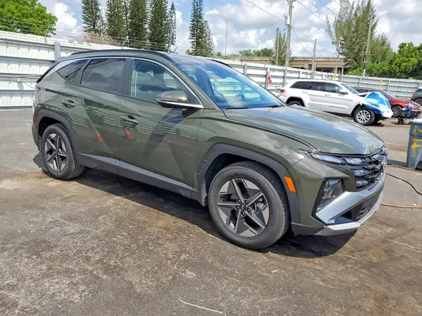 2025 HYUNDAI TUCSON COPART lot 50423786 auction photo 4