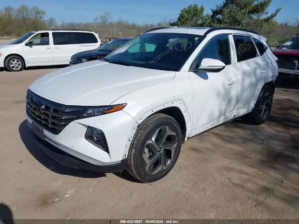 5NMJCCAE3NH042211 2022 HYUNDAI TUCSON - Image 2