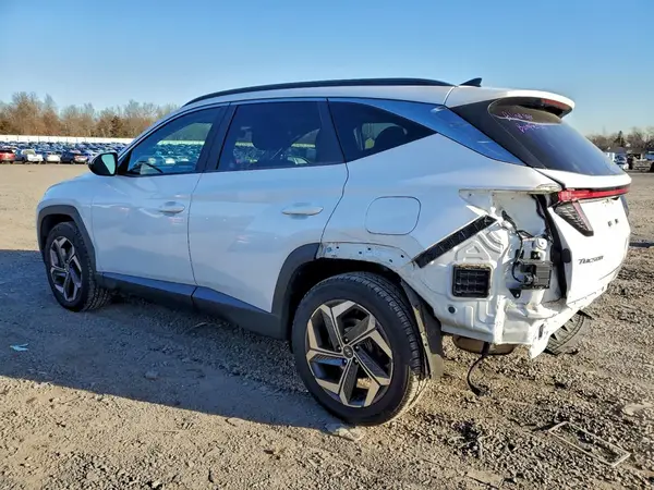 5NMJCCAE4NH016393 2022 HYUNDAI TUCSON - Image 2