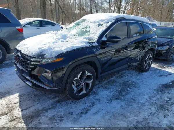 5NMJCCAE4NH036983 2022 HYUNDAI TUCSON - Image 2