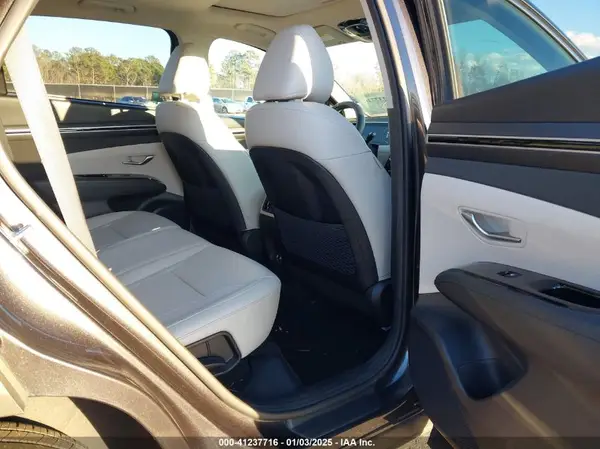 5NMJCCAE4NH039964 2022 HYUNDAI TUCSON - Image 8