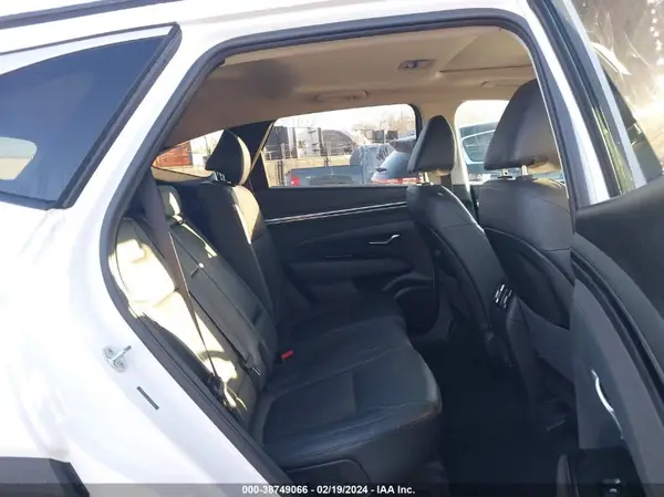 5NMJCCAE4NH053864 2022 HYUNDAI TUCSON - Image 8