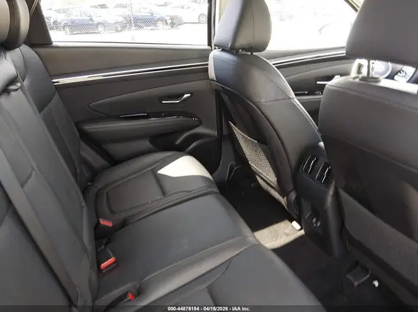 5NMJCCAE4NH072947 2022 HYUNDAI TUCSON - Image 8