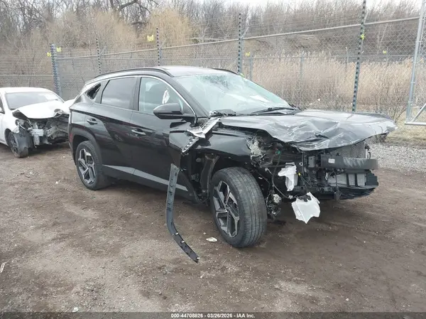 5NMJCCAE4NH096438 2022 HYUNDAI TUCSON - Image 1
