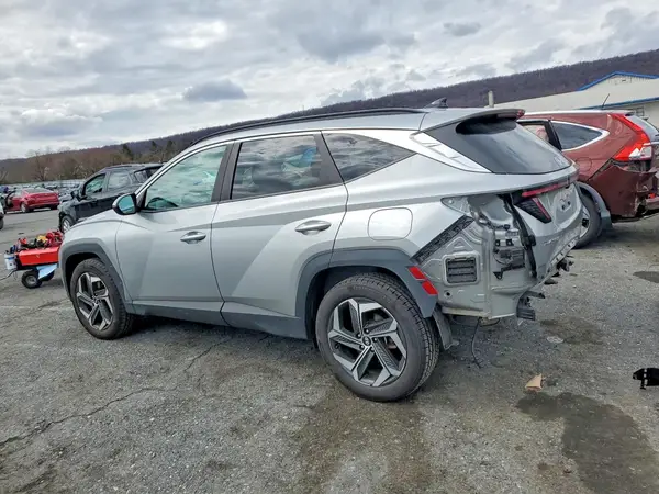 5NMJCCAE4NH135514 2022 HYUNDAI TUCSON - Image 2
