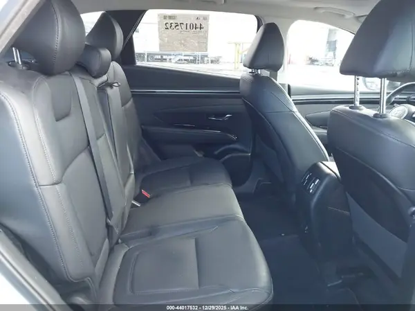 5NMJCCAE7NH027257 2022 HYUNDAI TUCSON - Image 8