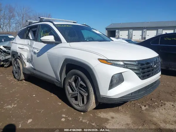 5NMJCCAE8NH042107 2022 HYUNDAI TUCSON - Image 1
