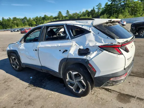 5NMJCCAE9NH018124 2022 HYUNDAI TUCSON - Image 2