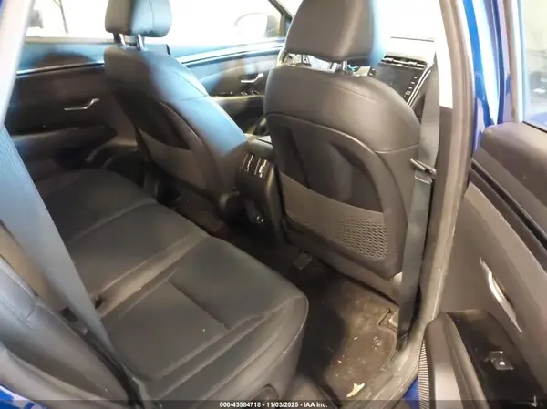 5NMJCCAE9NH072698 2022 HYUNDAI TUCSON - Image 8