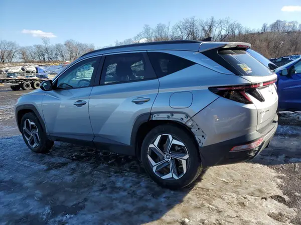 5NMJCCAE9NH100757 2022 HYUNDAI TUCSON - Image 2