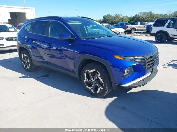 5NMJCCAEXNH053660 2022 HYUNDAI TUCSON - Image 1