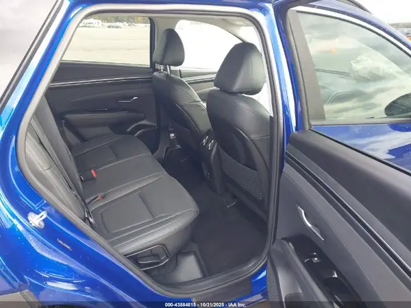 5NMJCCAEXNH138000 2022 HYUNDAI TUCSON - Image 8