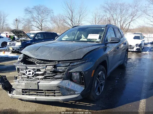 5NMJCCDE1SH480880 2025 HYUNDAI TUCSON - Image 2