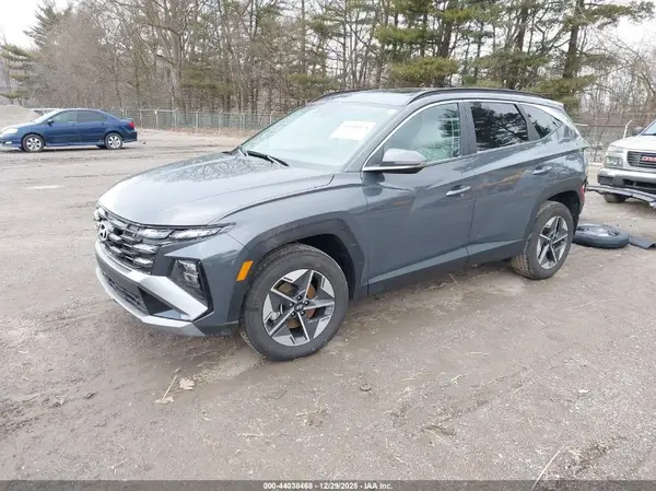 5NMJCCDE2SH480192 2025 HYUNDAI TUCSON - Image 2