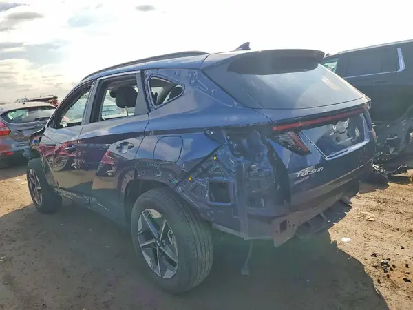 5NMJCCDE2SH561886 2025 HYUNDAI TUCSON - Image 2