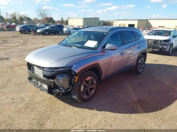 5NMJCCDE3SH459738 2025 HYUNDAI TUCSON - Image 2