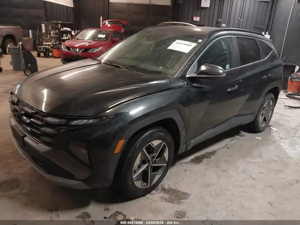 5NMJCCDE4SH483093 2025 HYUNDAI TUCSON - Image 2
