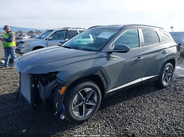 5NMJCCDE4SH513967 2025 HYUNDAI TUCSON - Image 2