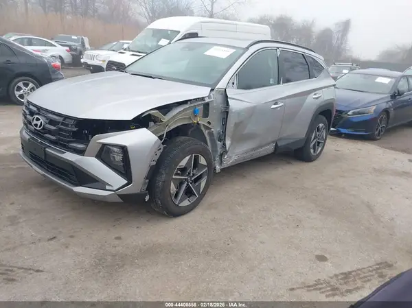 5NMJCCDE5SH460342 2025 HYUNDAI TUCSON - Image 2