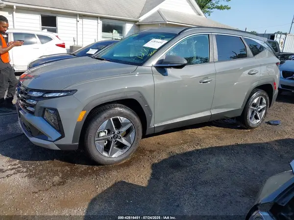 5NMJCCDE8SH456866 2025 HYUNDAI TUCSON - Image 2