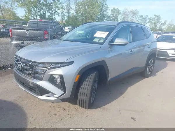 5NMJCCDE8SH479502 2025 HYUNDAI TUCSON - Image 2