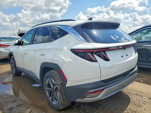 5NMJCCDE9SH445763 2025 HYUNDAI TUCSON - Image 2