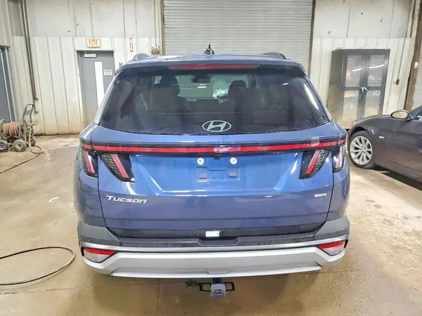 2026 HYUNDAI TUCSON auction photo 6