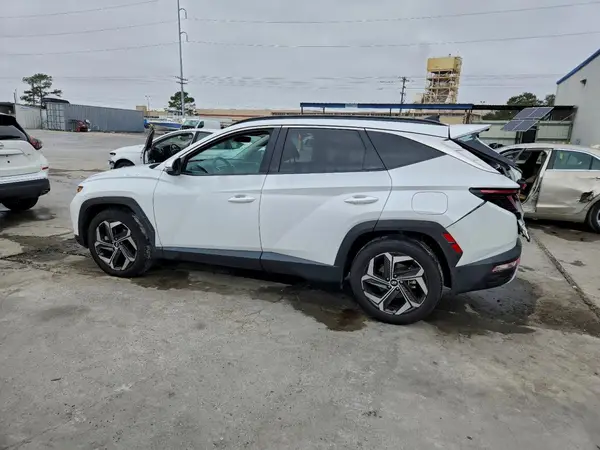 5NMJE3AE0NH146603 2022 HYUNDAI TUCSON - Image 2