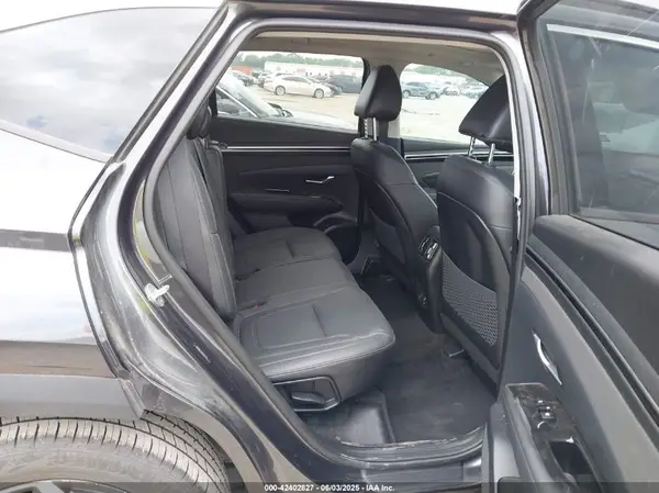 5NMJE3AE1NH077114 2022 HYUNDAI TUCSON - Image 8