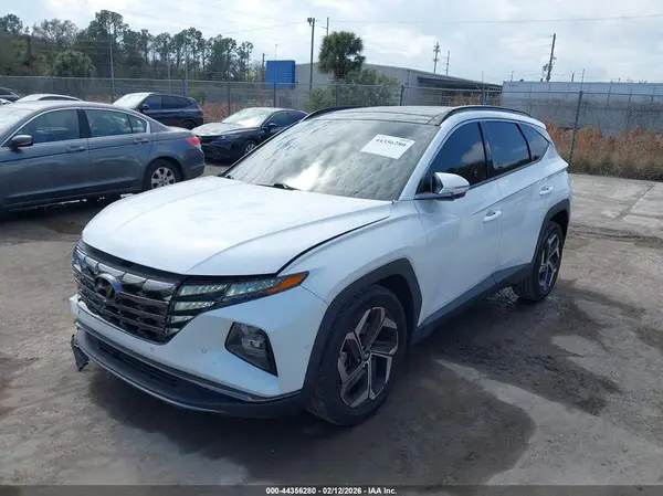 5NMJE3AE1NH095936 2022 HYUNDAI TUCSON - Image 2