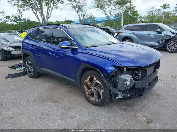 5NMJE3AE1NH133973 2022 HYUNDAI TUCSON - Image 1