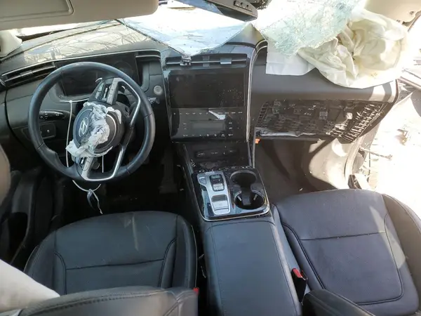 5NMJE3AE2NH031954 2019 HYUNDAI TUCSON - Image 8