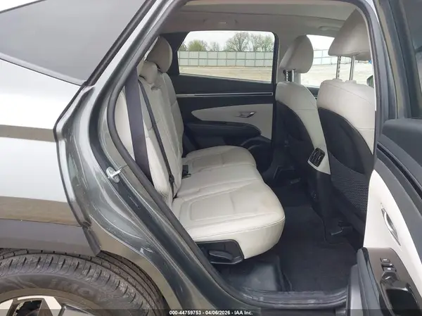5NMJE3AE2NH081043 2022 HYUNDAI TUCSON - Image 8