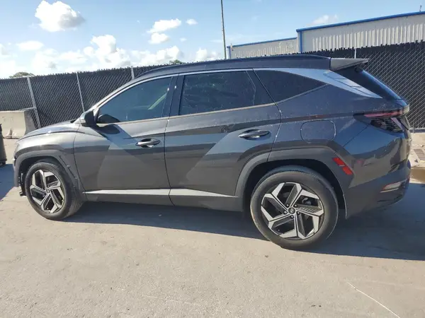 5NMJE3AE4NH059299 2022 HYUNDAI TUCSON - Image 2