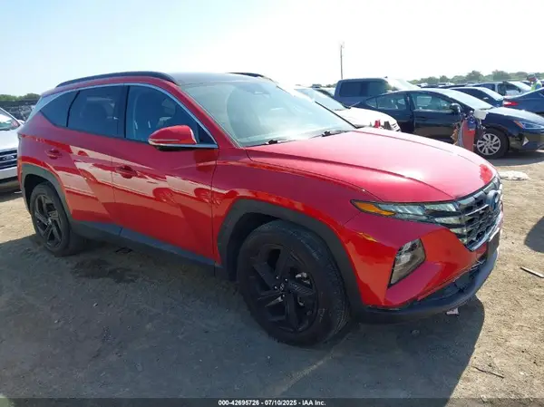 5NMJE3AE4NH152131 2022 HYUNDAI TUCSON - Image 1