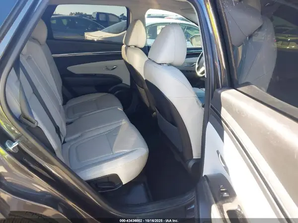 5NMJE3AE5NH044522 2022 HYUNDAI TUCSON - Image 8