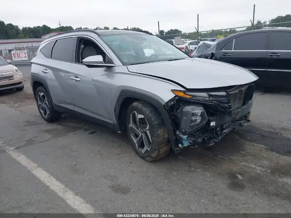 5NMJE3AE6PH171895 2023 HYUNDAI TUCSON - Image 1