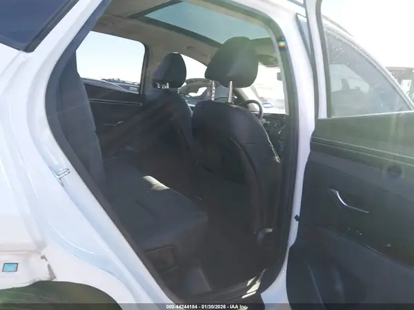 5NMJE3AE6PH276548 2023 HYUNDAI TUCSON - Image 8