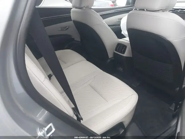 5NMJE3AE7PH215273 2023 HYUNDAI TUCSON - Image 8