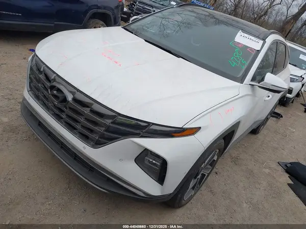 5NMJE3AE7PH218870 2023 HYUNDAI TUCSON - Image 2
