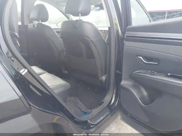 5NMJE3AE8NH022322 2022 HYUNDAI TUCSON - Image 8