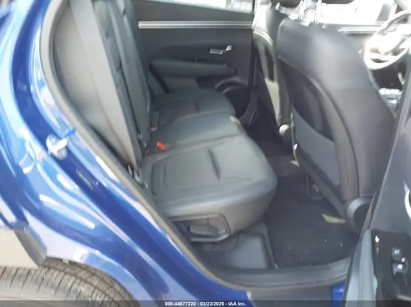 5NMJE3AE8NH042702 2022 HYUNDAI TUCSON - Image 8